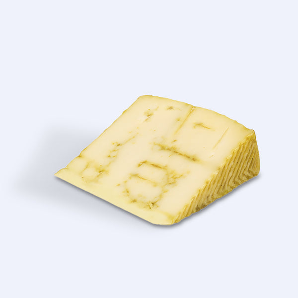 Sheep Cheese with Jalapeño – Semi-Firm Wedge (5.29 oz)